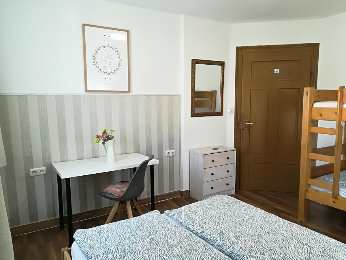 House La Neuschwanstein Blick - Budget City Hotel Fussen Ngoại thất bức ảnh