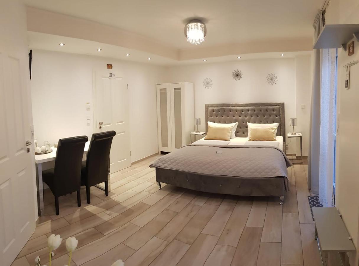 House La Neuschwanstein Blick - Budget City Hotel Fussen Ngoại thất bức ảnh