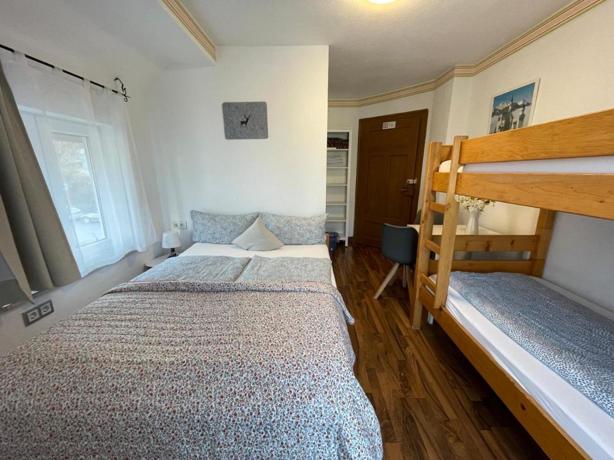 House La Neuschwanstein Blick - Budget City Hotel Fussen Ngoại thất bức ảnh