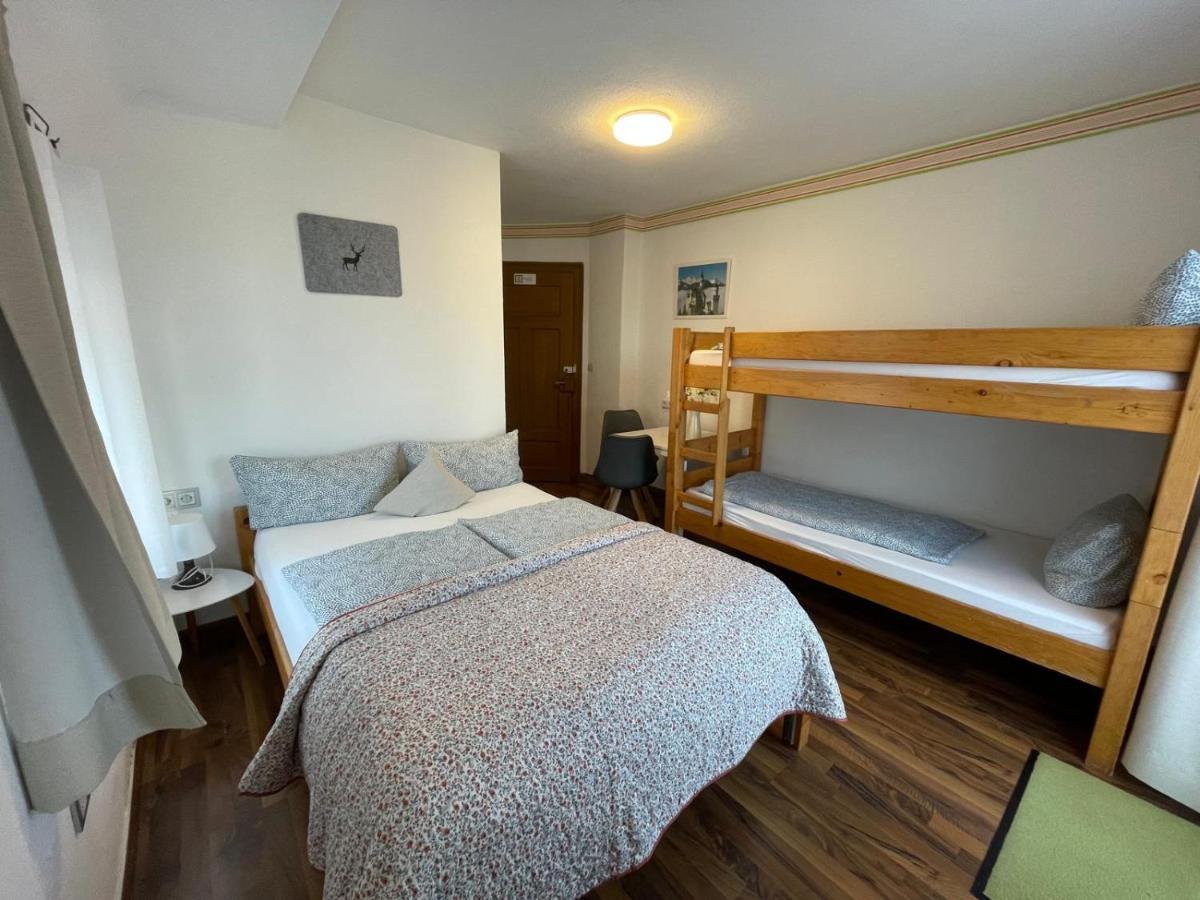 House La Neuschwanstein Blick - Budget City Hotel Fussen Ngoại thất bức ảnh