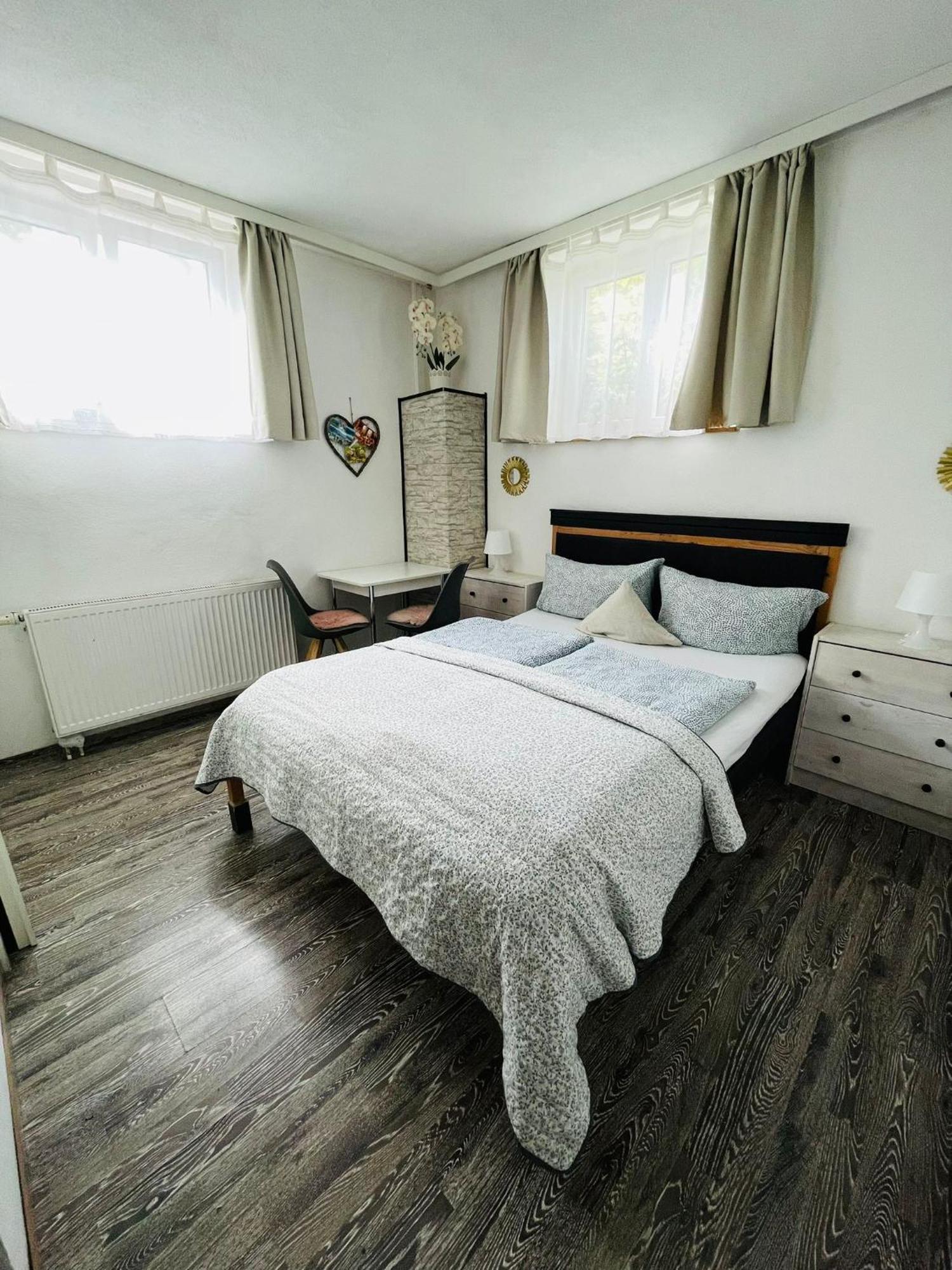 House La Neuschwanstein Blick - Budget City Hotel Fussen Ngoại thất bức ảnh