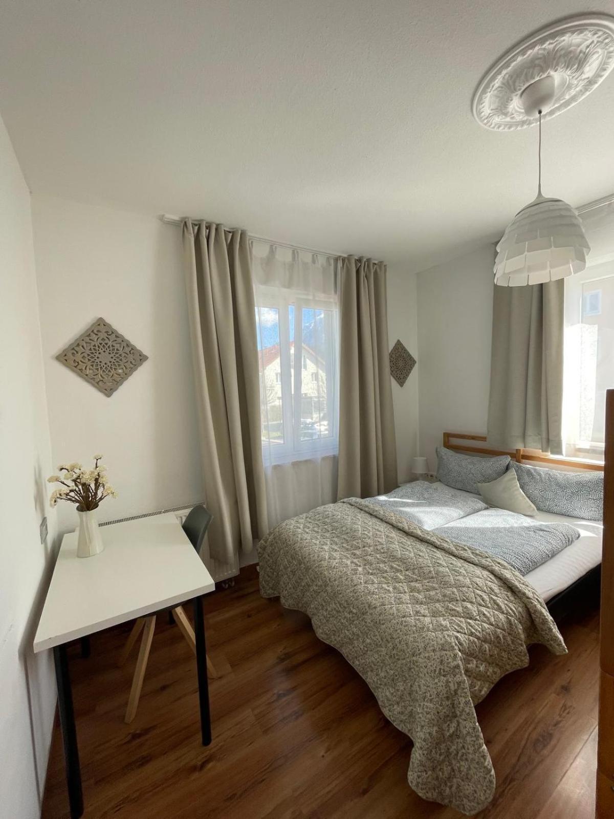 House La Neuschwanstein Blick - Budget City Hotel Fussen Ngoại thất bức ảnh