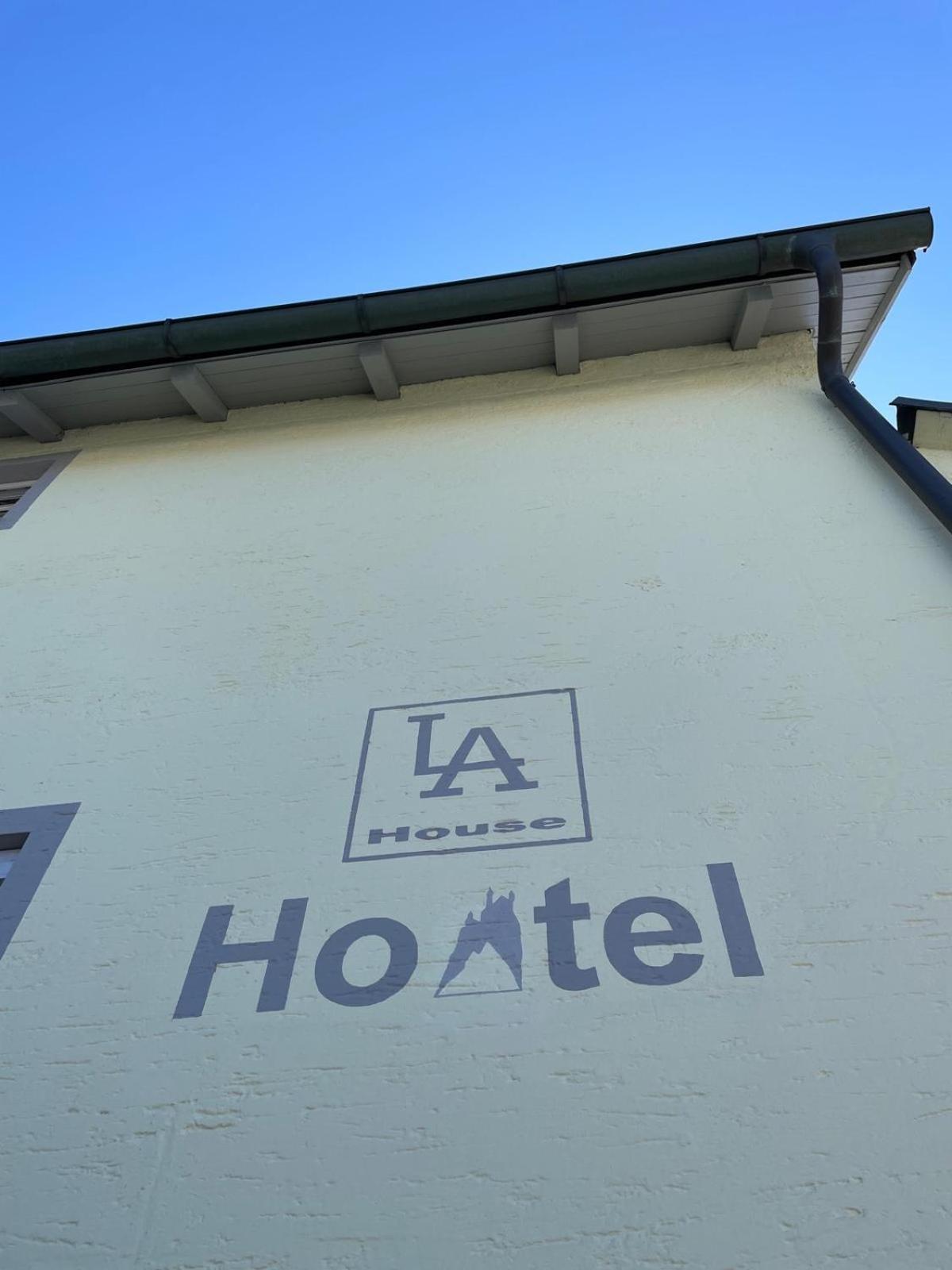 House La Neuschwanstein Blick - Budget City Hotel Fussen Ngoại thất bức ảnh