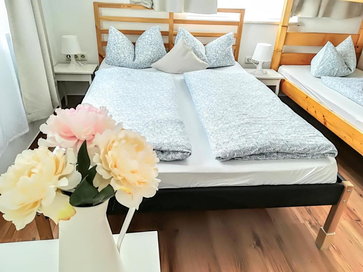 House La Neuschwanstein Blick - Budget City Hotel Fussen Ngoại thất bức ảnh